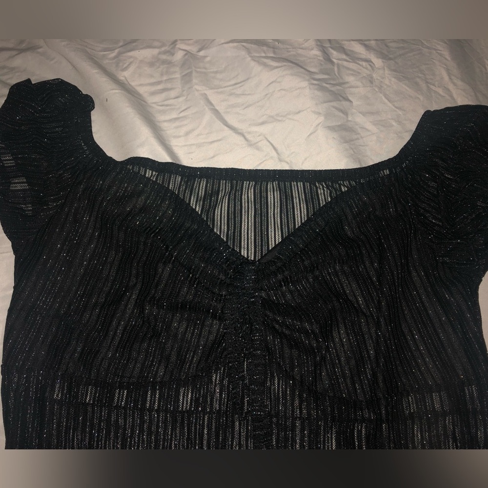 COPY - Sheer Blouse - Picture 2 of 4